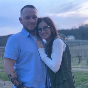 Meet your Posher, Laurie